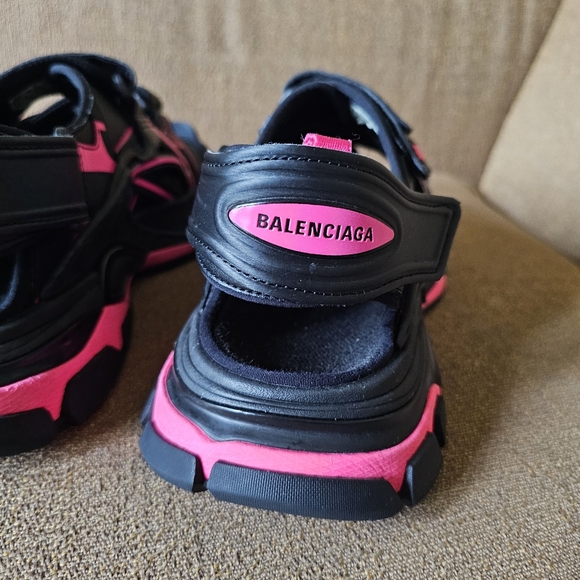 Balenciaga Track Sandals Size 40/10 New - Picture 9 of 15